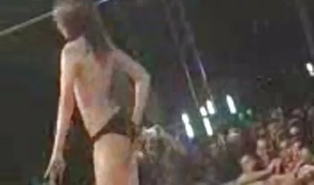 chơi phim sec khong che moi nhat một nữ