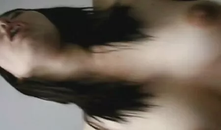 Kem-nội thất của một cô gái xnxx nhat ko che với một lỗ đít