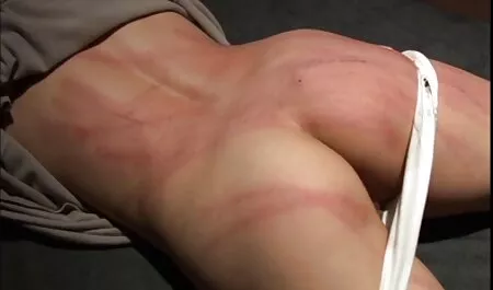 Quá tải ham muốn trên ghế sex khong che nhat ban dẫn để giao phối.
