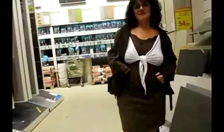 Ông sex ko che moi nhat già là một cô gái tóc vàng.