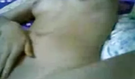 Video bởi một người sex nhat moi khong che hâm mộ; 