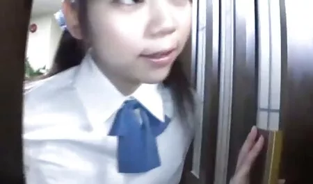 Cả ba sẽ nhat ban khong che chúng tôi trong phòng ngủ