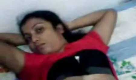 Súc miệng gà trong cổ họng với một da sex nhật hd không che đen trong cổ họng!
