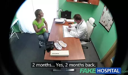 Gái cụng, phim xec nhat ban khong che pee ngoài trời